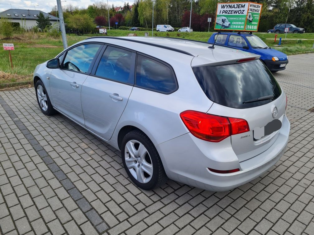 Opel Astra J 2011 1.7 sport tourer