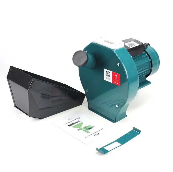 Корморізка Кормоподрібнювач млин Зернодробілка зерноподрібнювач ДКУ