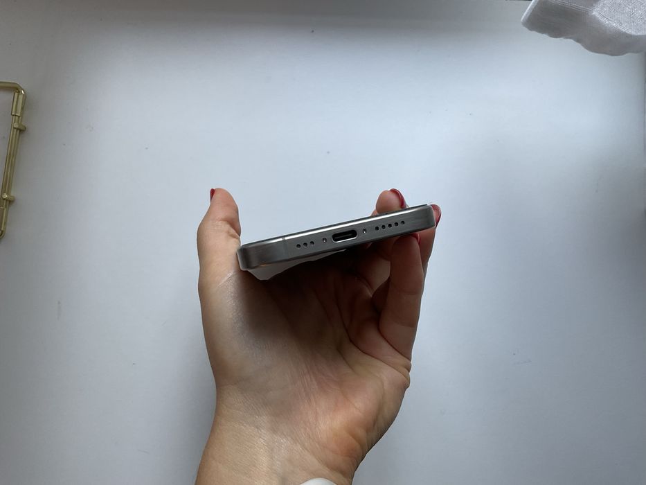 IPhone 15 Pro 128GB - com fatura e garantia