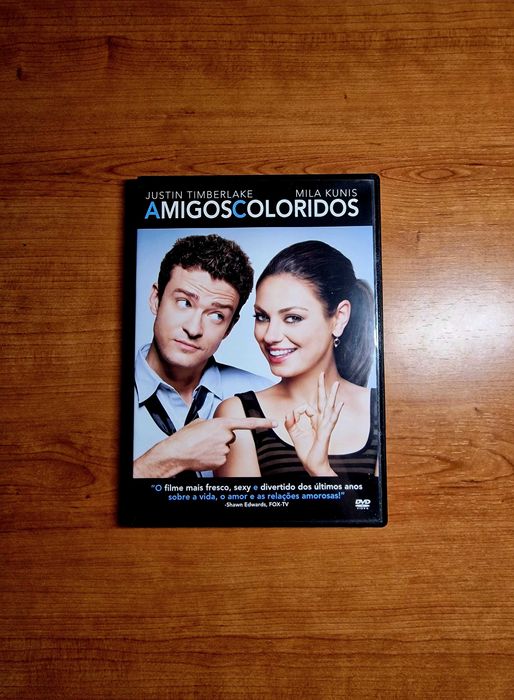 AMIGOS COLORIDOS (Justin Timberlake/Mila Kunis/Emma Stone)