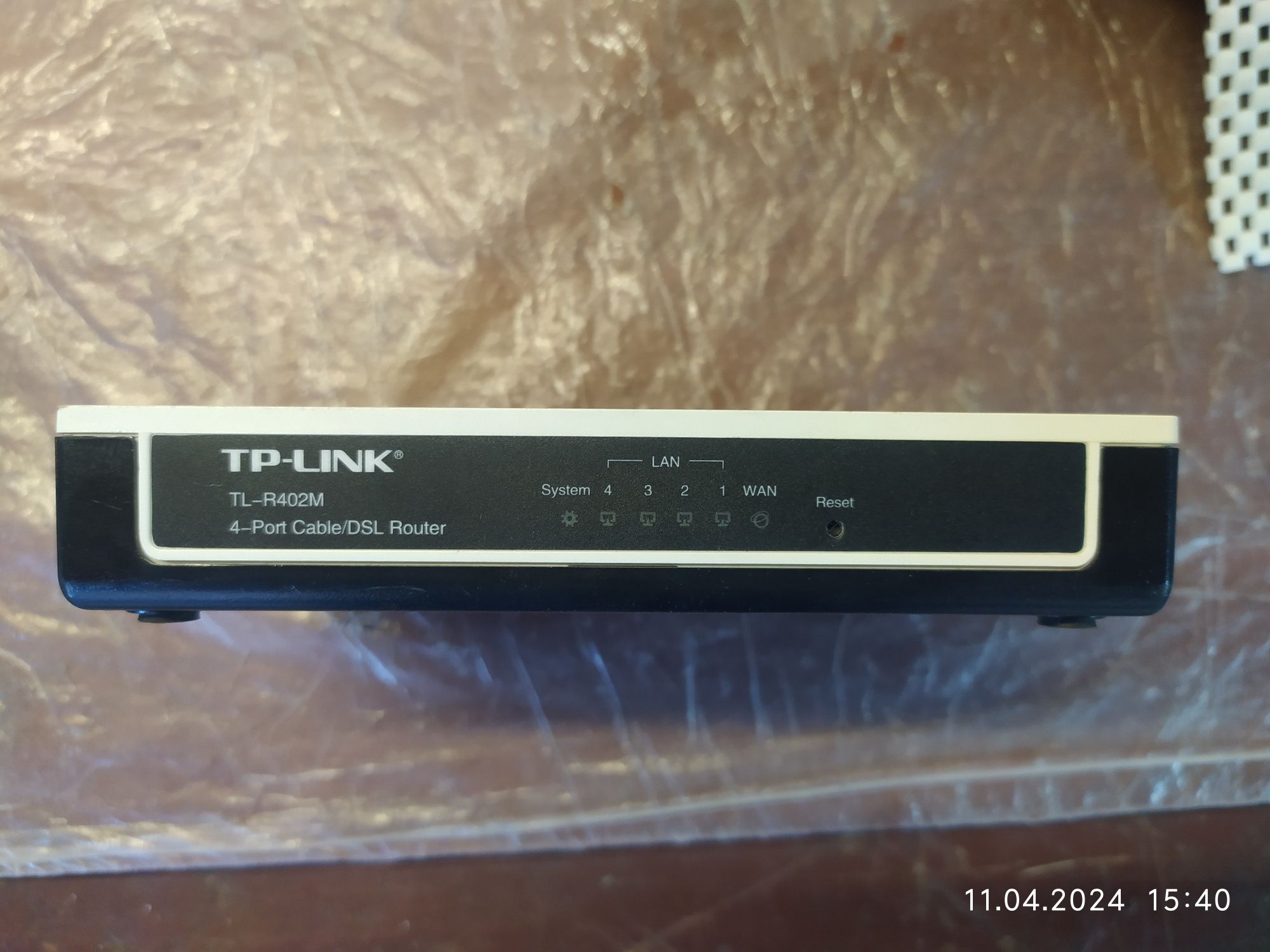 Роутер TP-LINK TP-R402M 4 портовий без блоку живлення