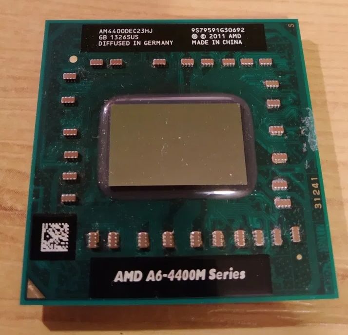 AMD A6-Series A6-4400M i Intel Core Duo T2300