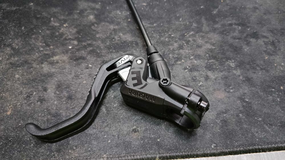 Klamka Hamulcowa Magura MT5 z dźwignią HC