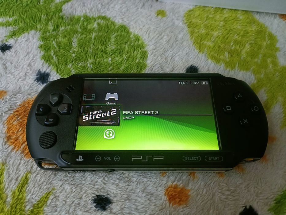 Konsola PSP Street! Bardzo ładna!