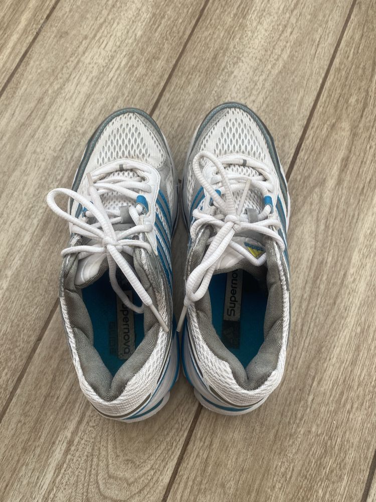 Adidas supernova glide