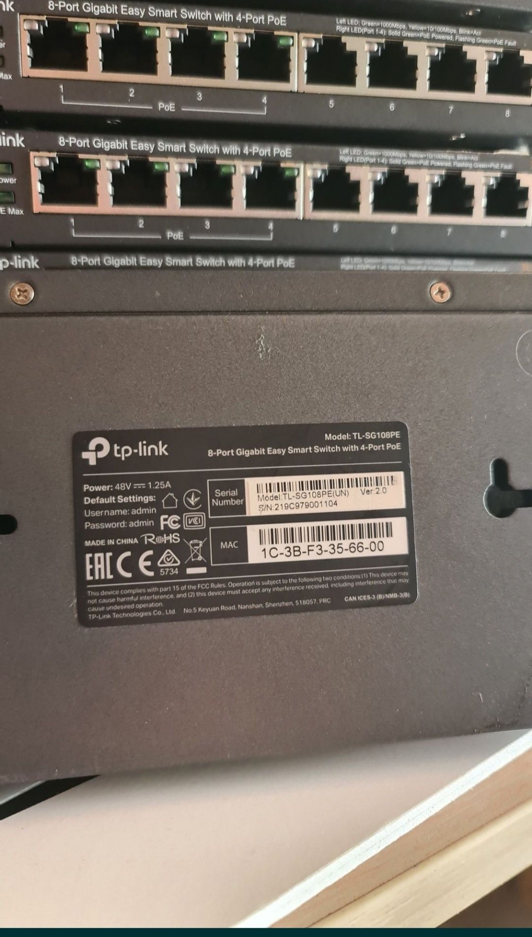 Коммутатор TP-Link TL-SG108PE+блок питания