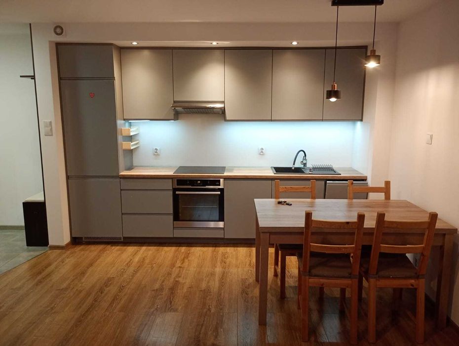 2 pokoje z miejscem post., 40m2, NA WYNAJEM ul. Orlika, wyposażone,