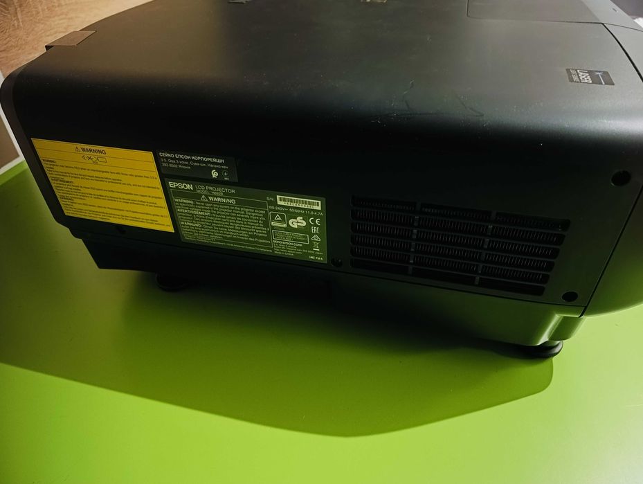 projektor Epson EB 1755U 15 000 lm różne obiektywy
