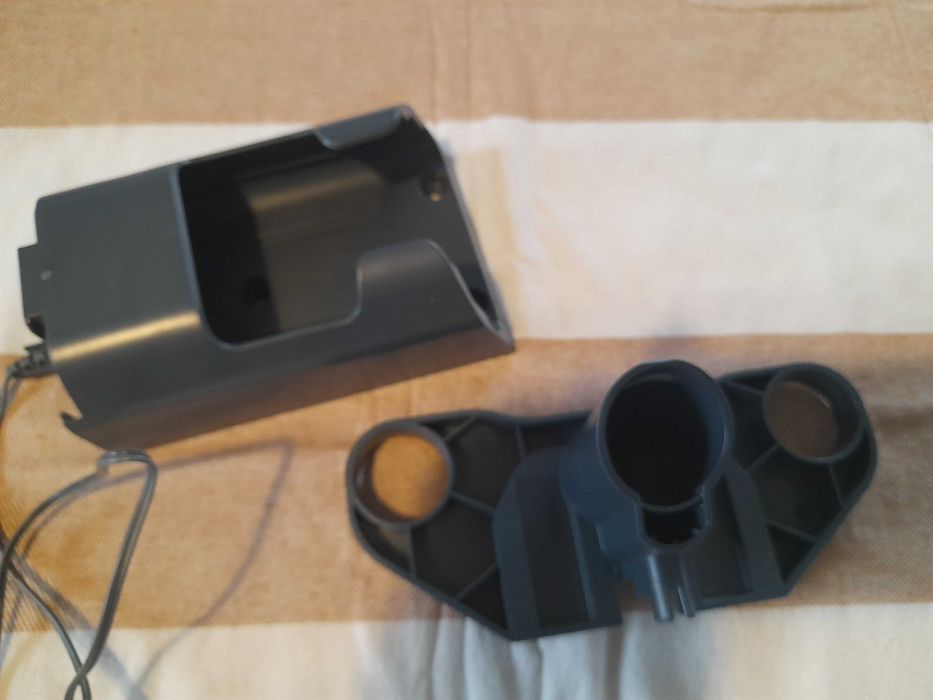 Ładowarka uchwyt do odkurzacza Rowenta  X-Force 11.60