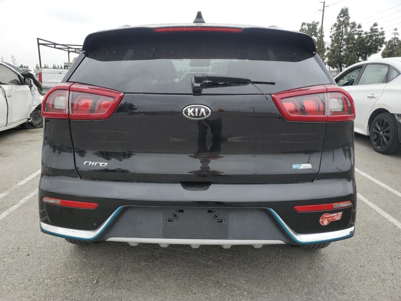 Бампер Kia Niro разборка киа ниро запчастини