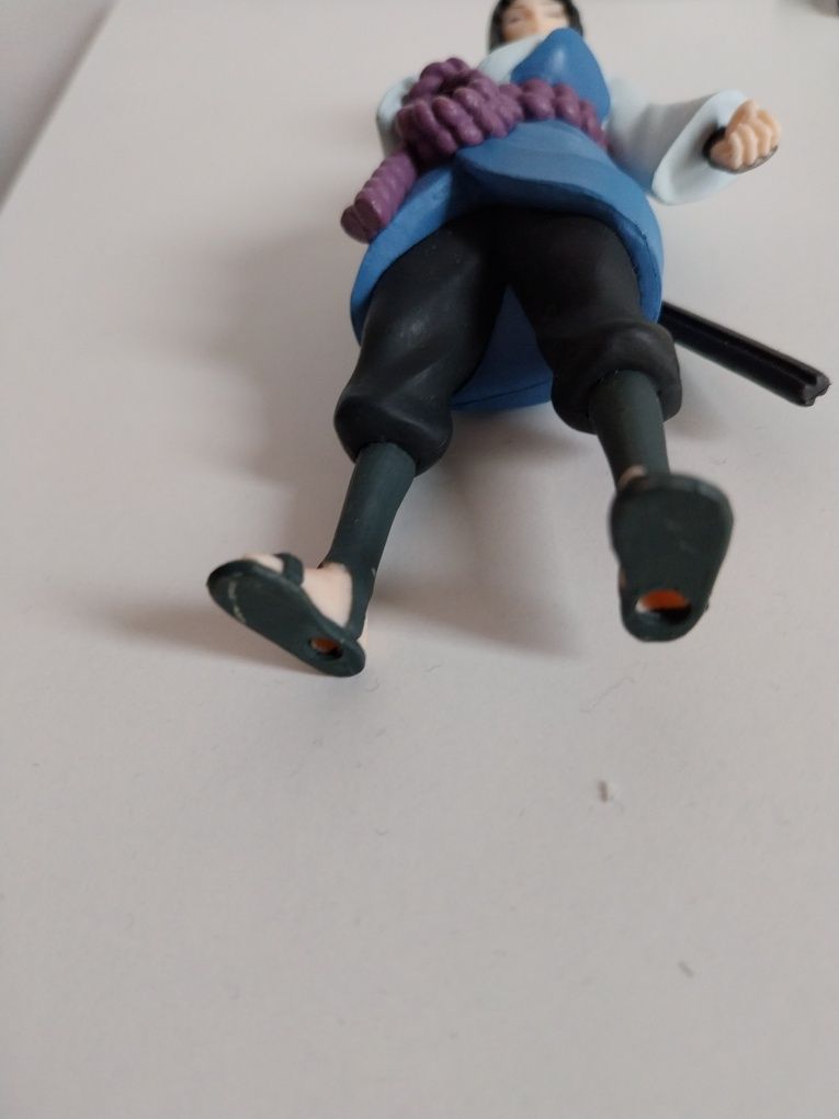 Figura de Ação Sasuke Uchiha (Naruto Shippuden)