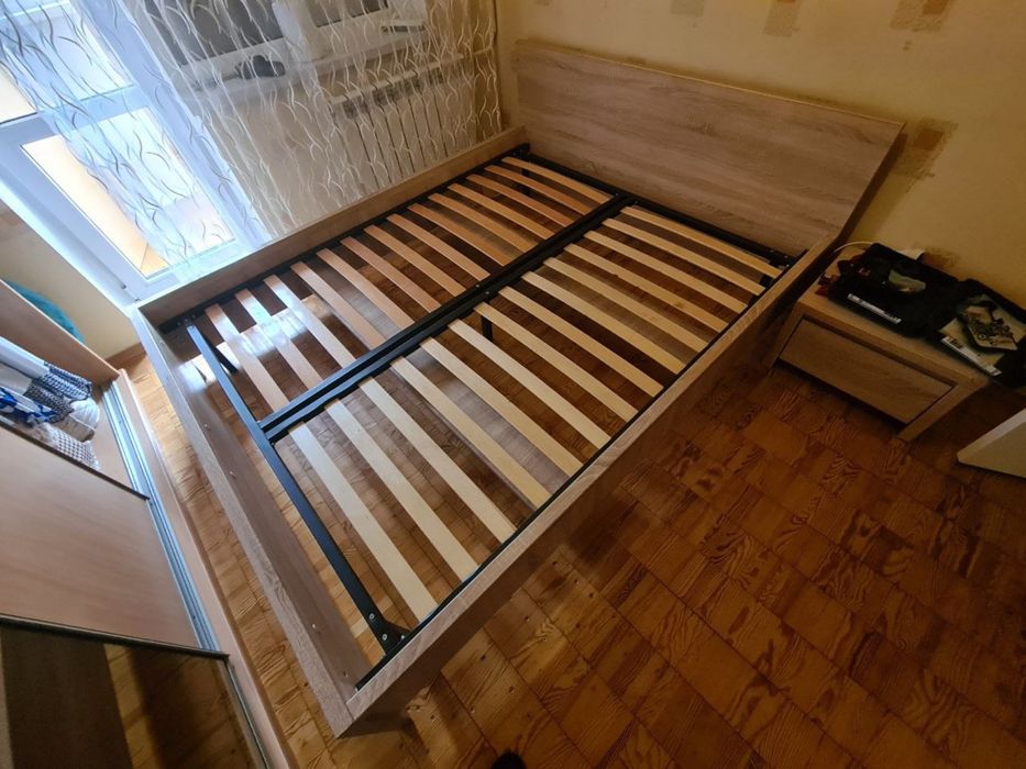 Ліжко 1,60 на 2,00 плюс матрац зима-літо