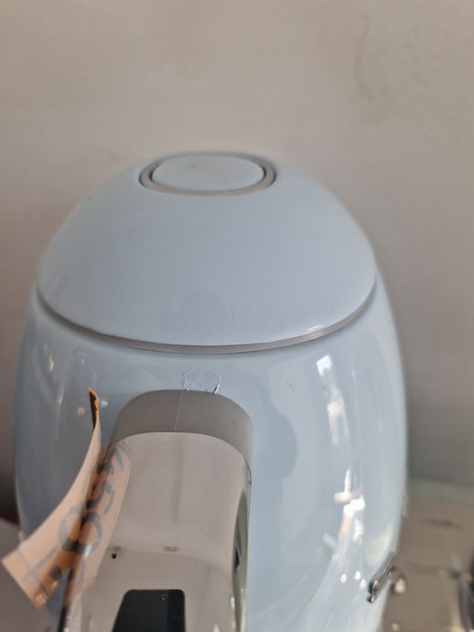 Czajnik SMEG z reg. temperatury