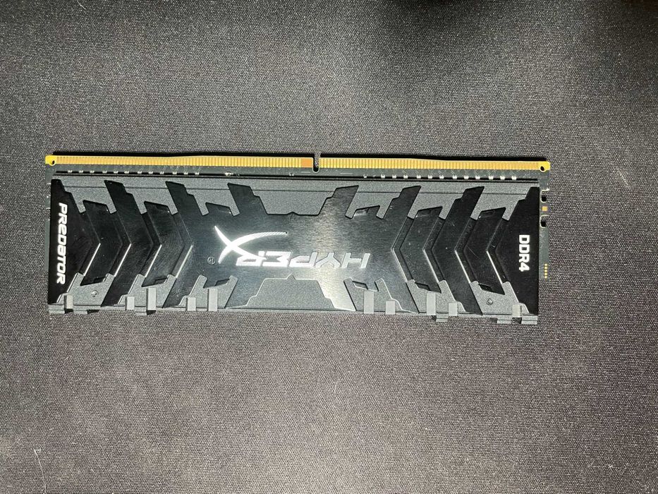 Memórias RAM HYPEREX predator 1x8Gb DDR4