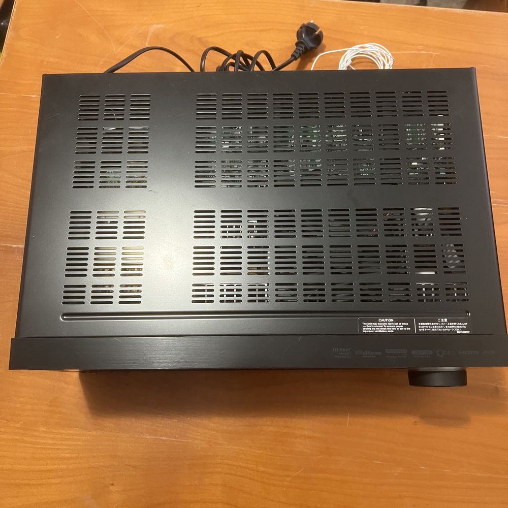 Amplituner Onkyo tx-nr616