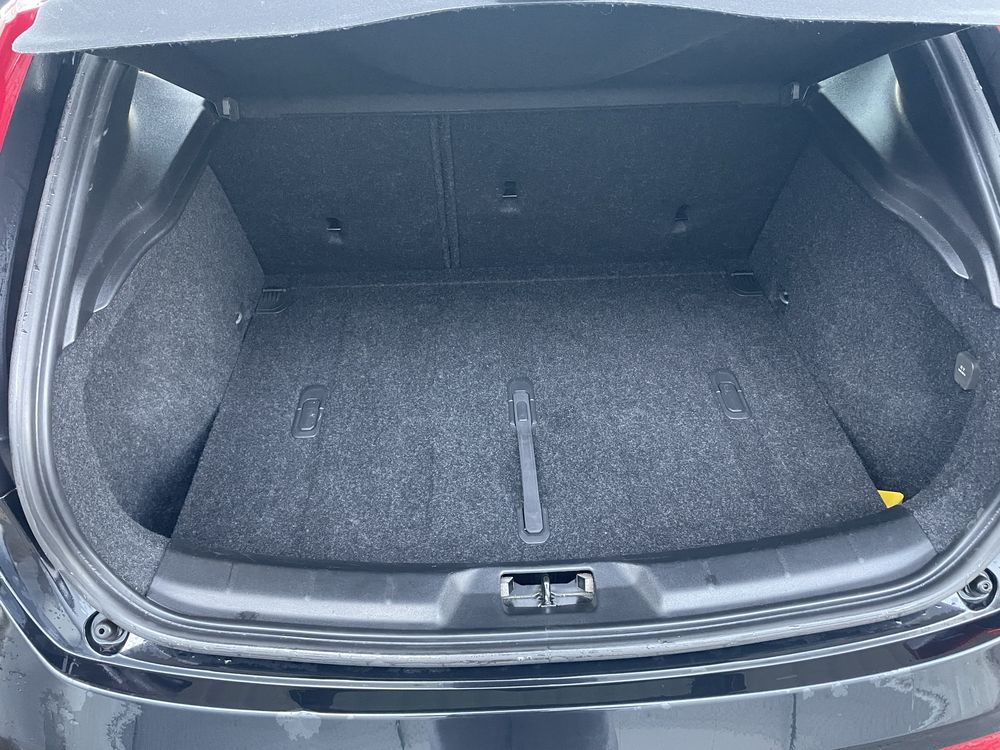 Volvo v40 Momentum