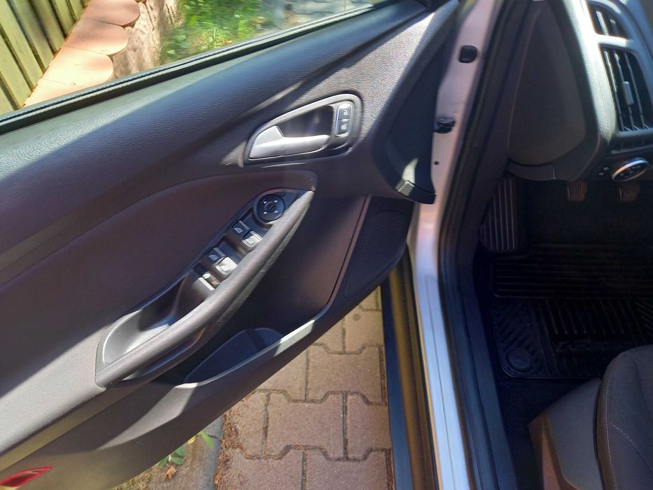 Sprzedam Forda Focusa MK3