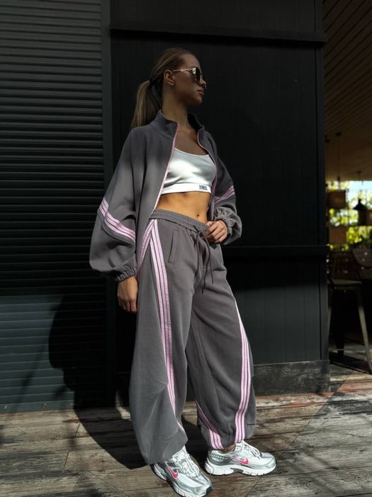 Інтернет-магазин‼️ костюм жіночий теплий на флісі оверсайз з лампасами