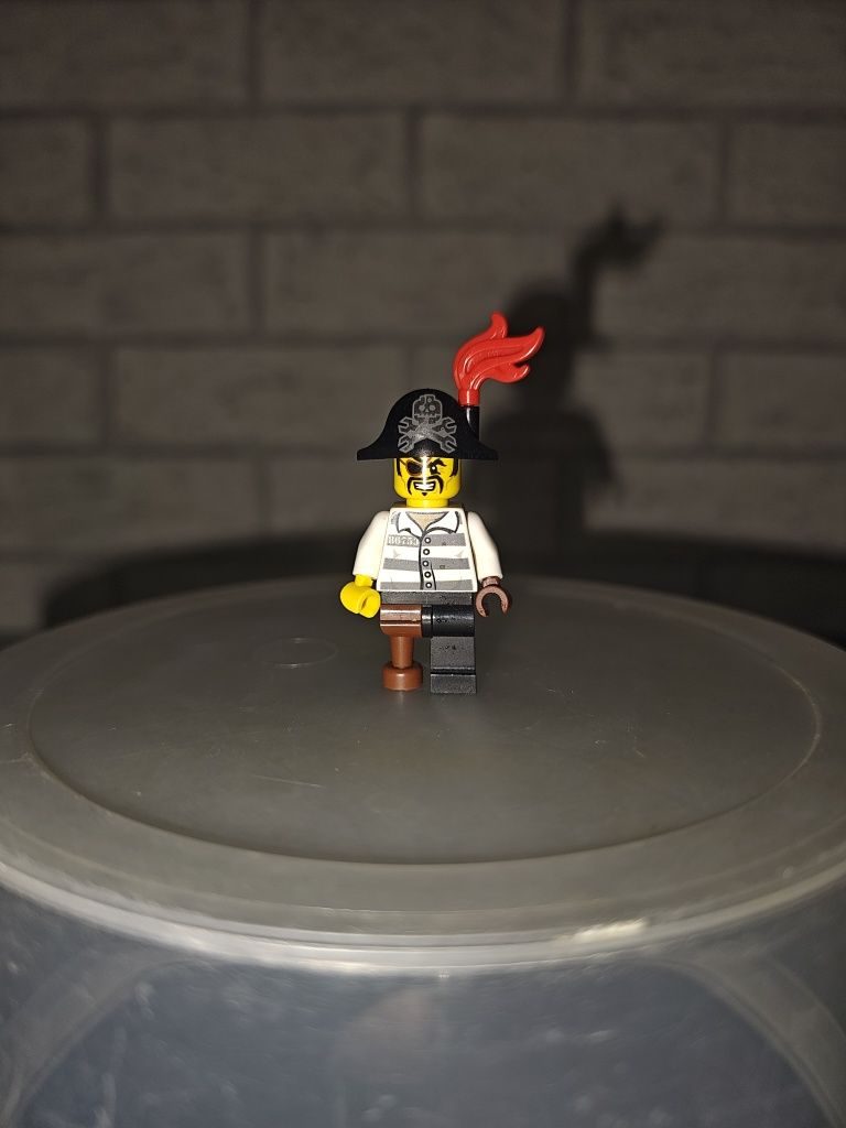 Kapitan lego ninjago pirat