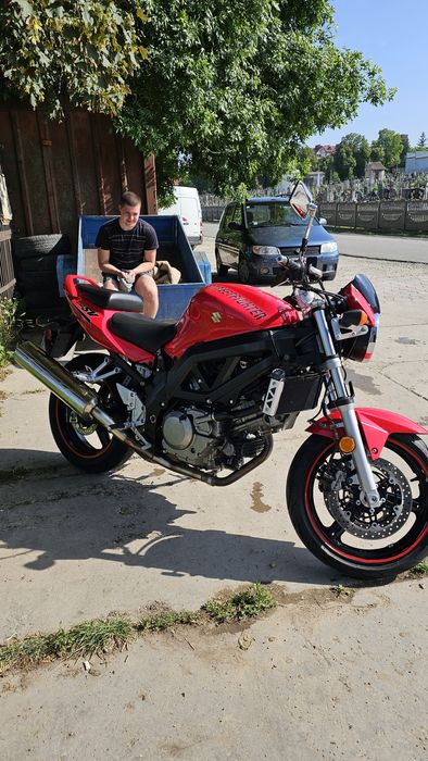 Мот нейкед Suzuki sv 650