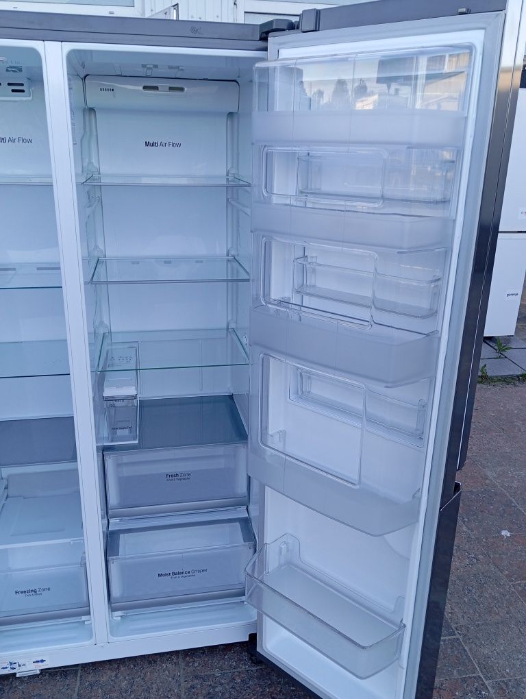Холодильник LG Side-by-side нержавейка из Германии гарантия
