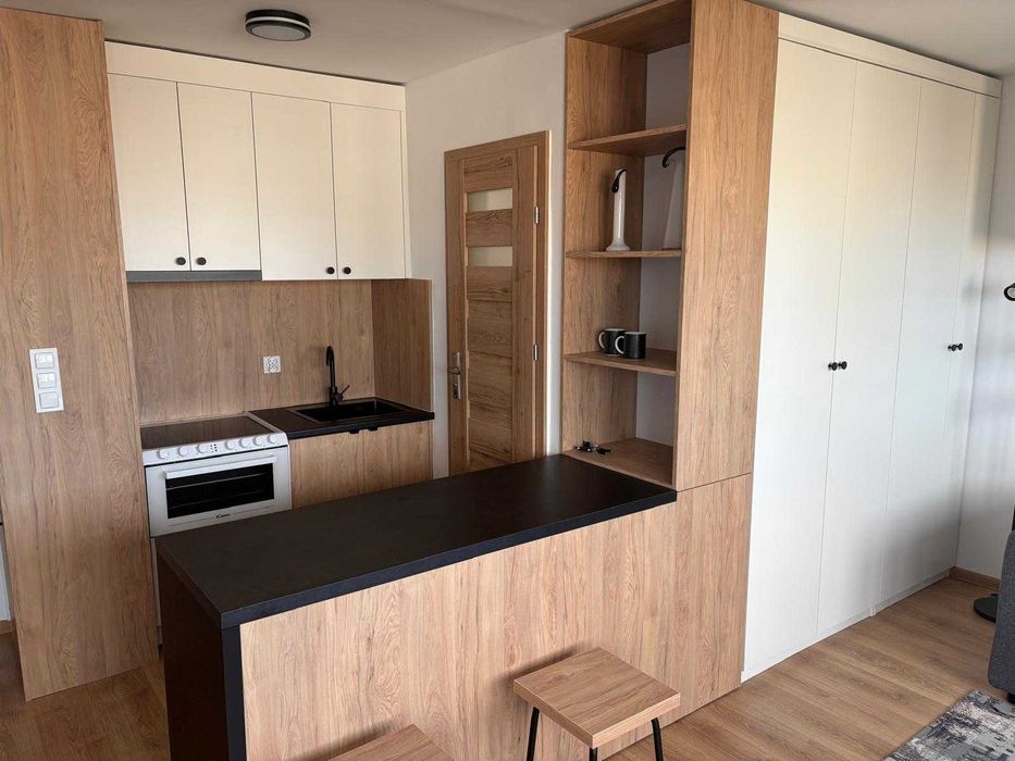 Wynajmę kawalerkę po remoncie blisko rynku we Wrocławiu