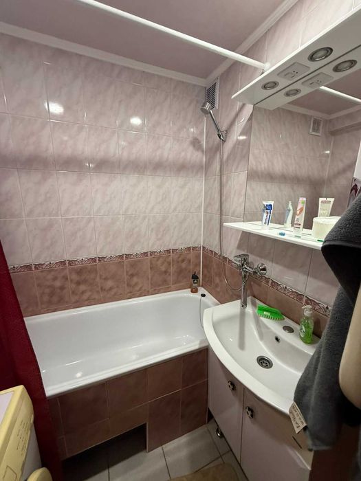 ID: 39971 ГРЕЧАНИ суперова 2к квартира