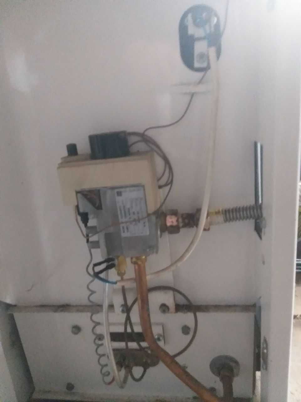 Газовий котел, байпас, насос