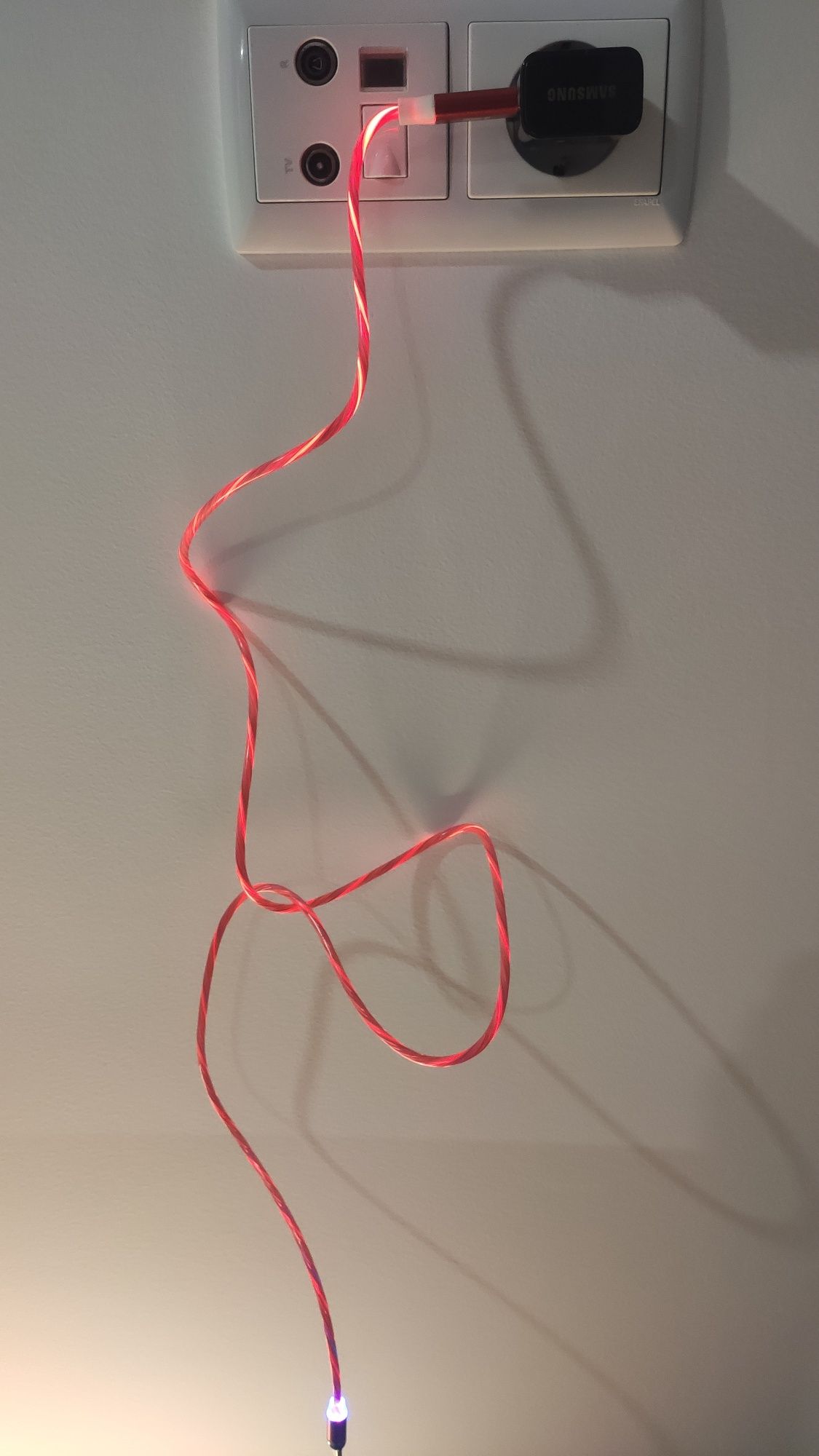 Cabo USB tipo C RGB
