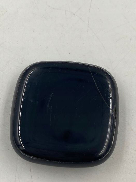 uszkodzony smartwatch fitbit versa 3 czarny nfc wifi bluetooth opis
