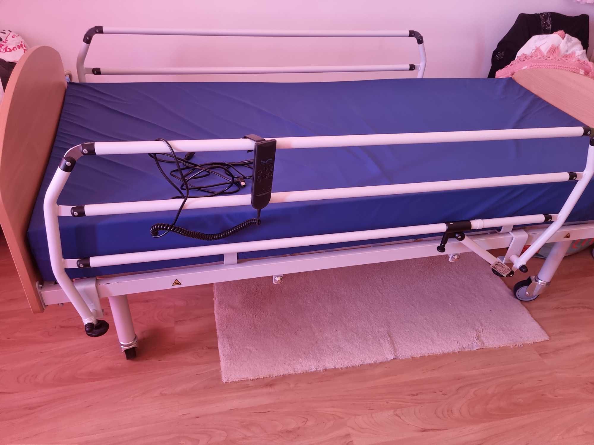 Cama articulada elétrica com colchão anti-escaras como nova