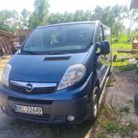 Opel Vivaro 2.5cdti 5osobowy trafic