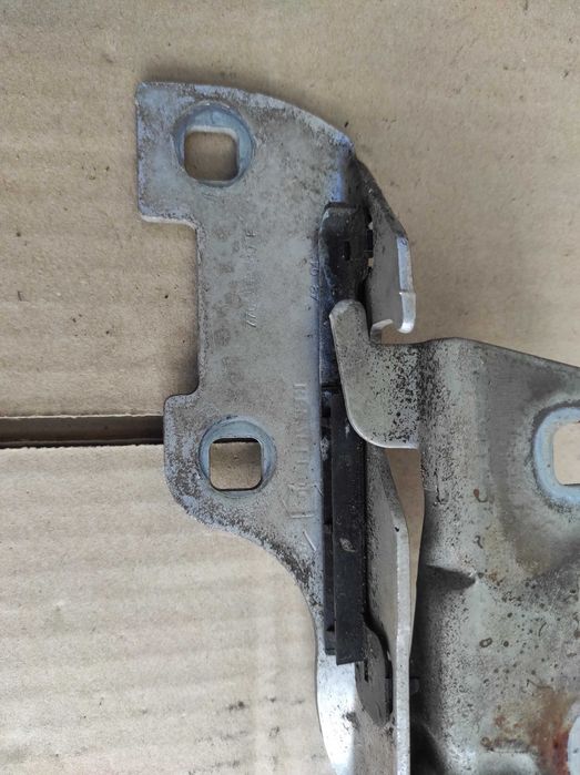 Zawiasy maski Renault clio II 2 kolor TED69