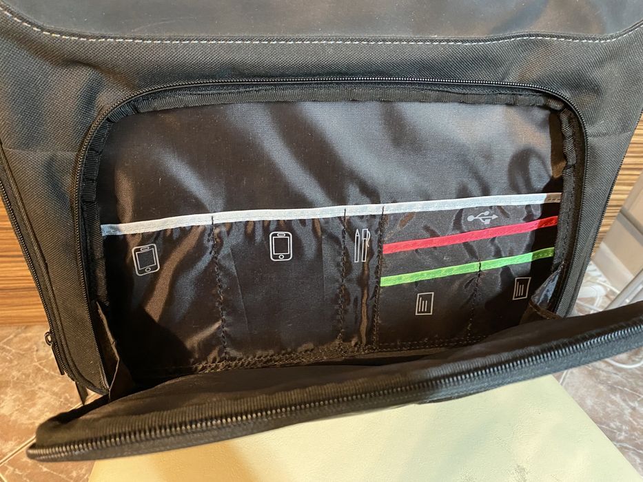 Torba na laptopa masywna nowa