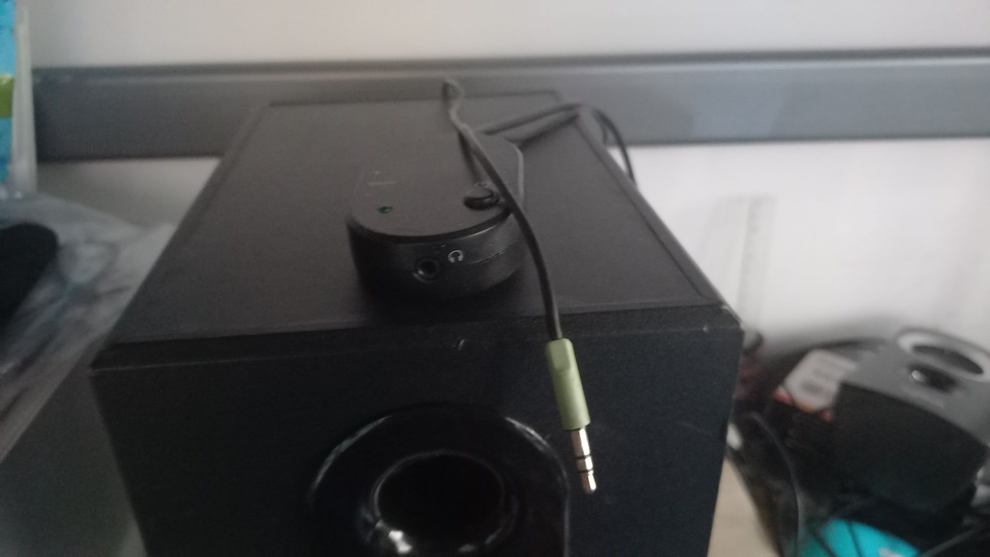 Głośniki komputerowe 2.1 Logitech Z313.