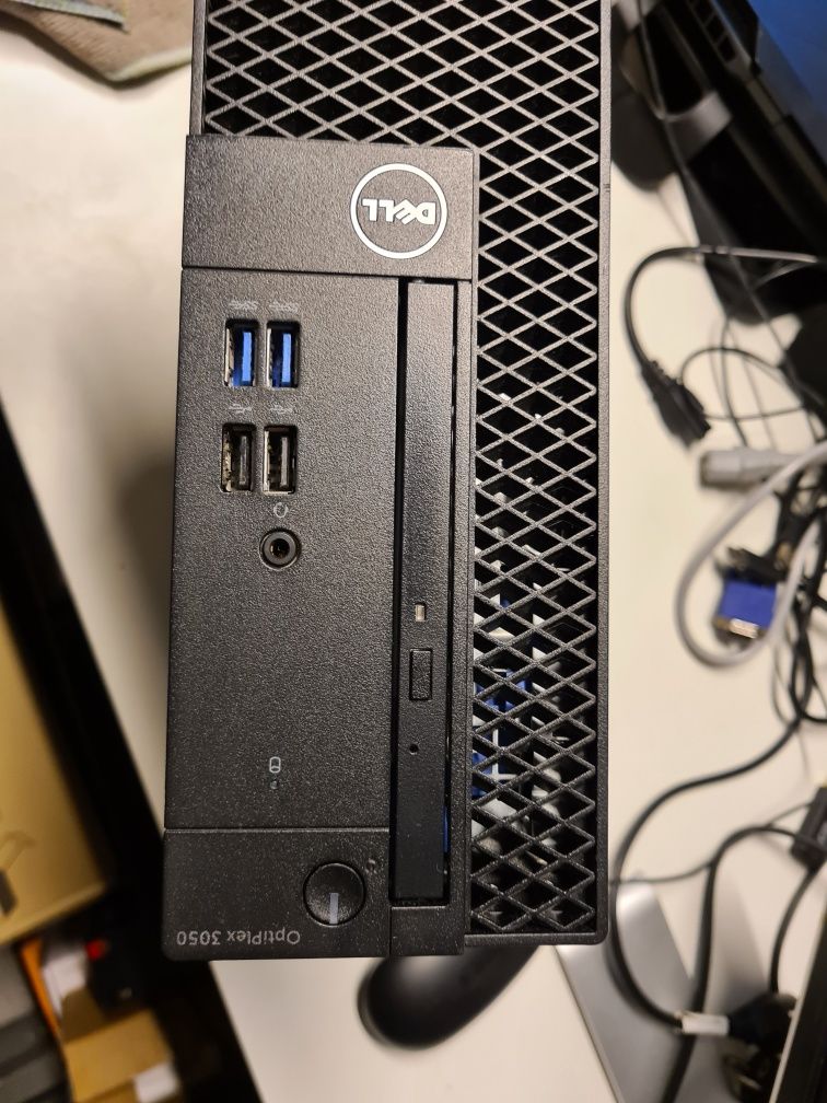 Komputer Dell sff i5-7500 ddr4 16gb 256/512gb DVD-RW wifi BT Win11 GW