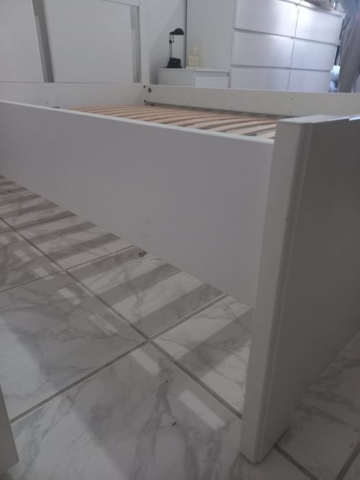 Cama casal como nova