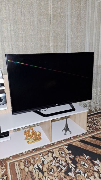 Телевизор  LG  47 дюймов, с функцией 3D