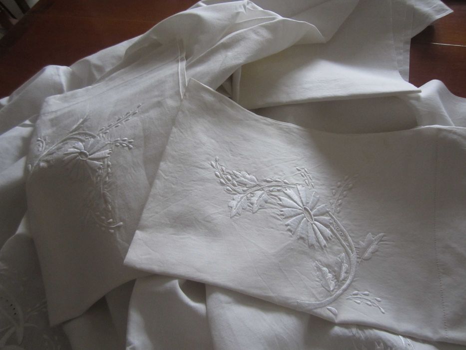 Terno de Cama com Arte - Madeira