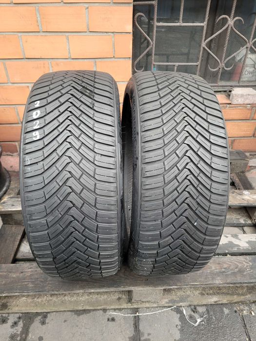 Opony Całoroczne 205/45R17 Continental AllSeasonContact 2szt Montaż