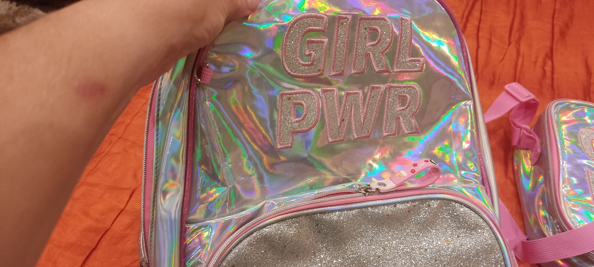 Mochila + lancheira+ estojo "Girl Power" holográfica