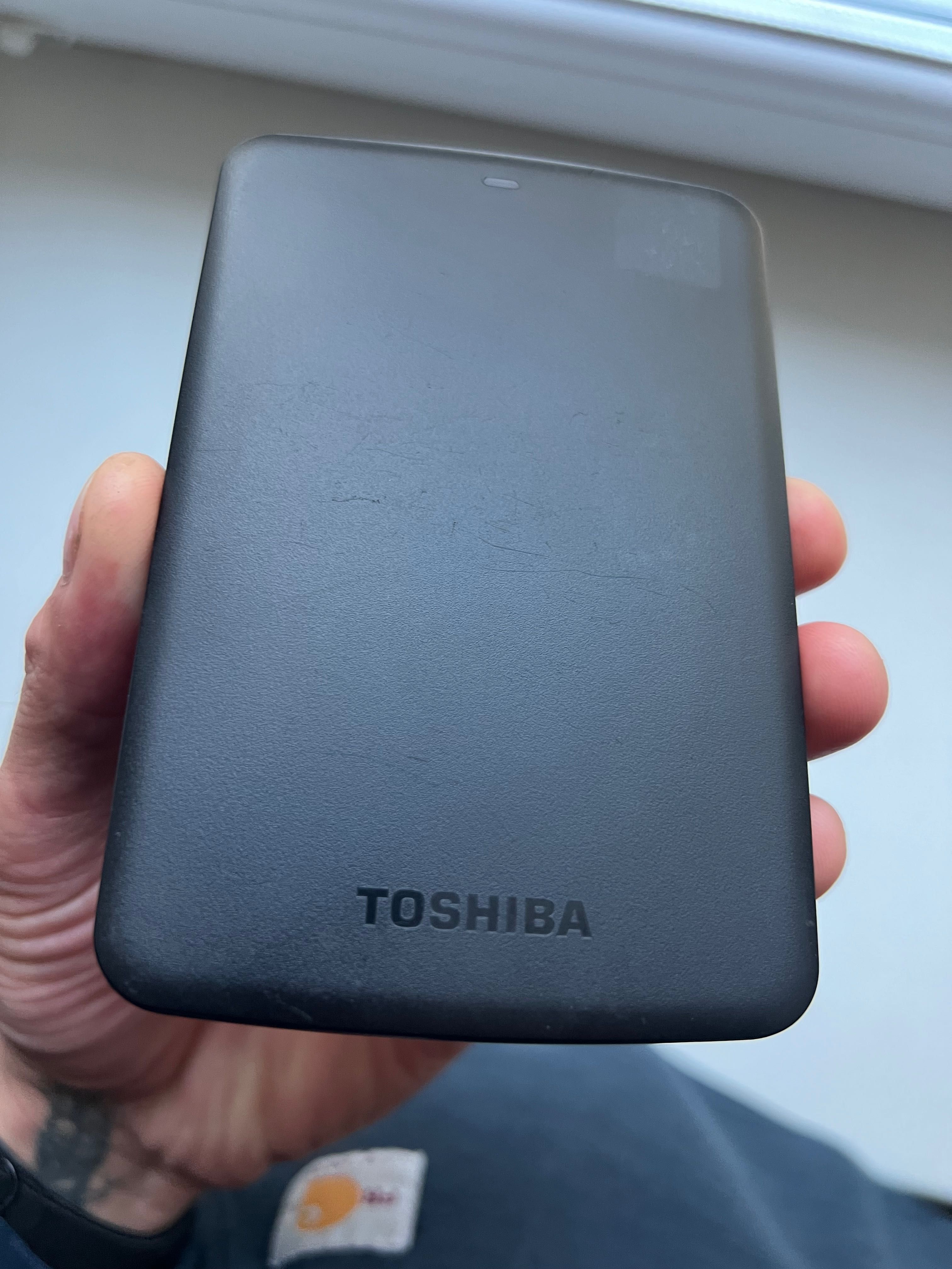 Внешний жёсткий диск Toshiba DTB330 3TB (карманный накопитель)