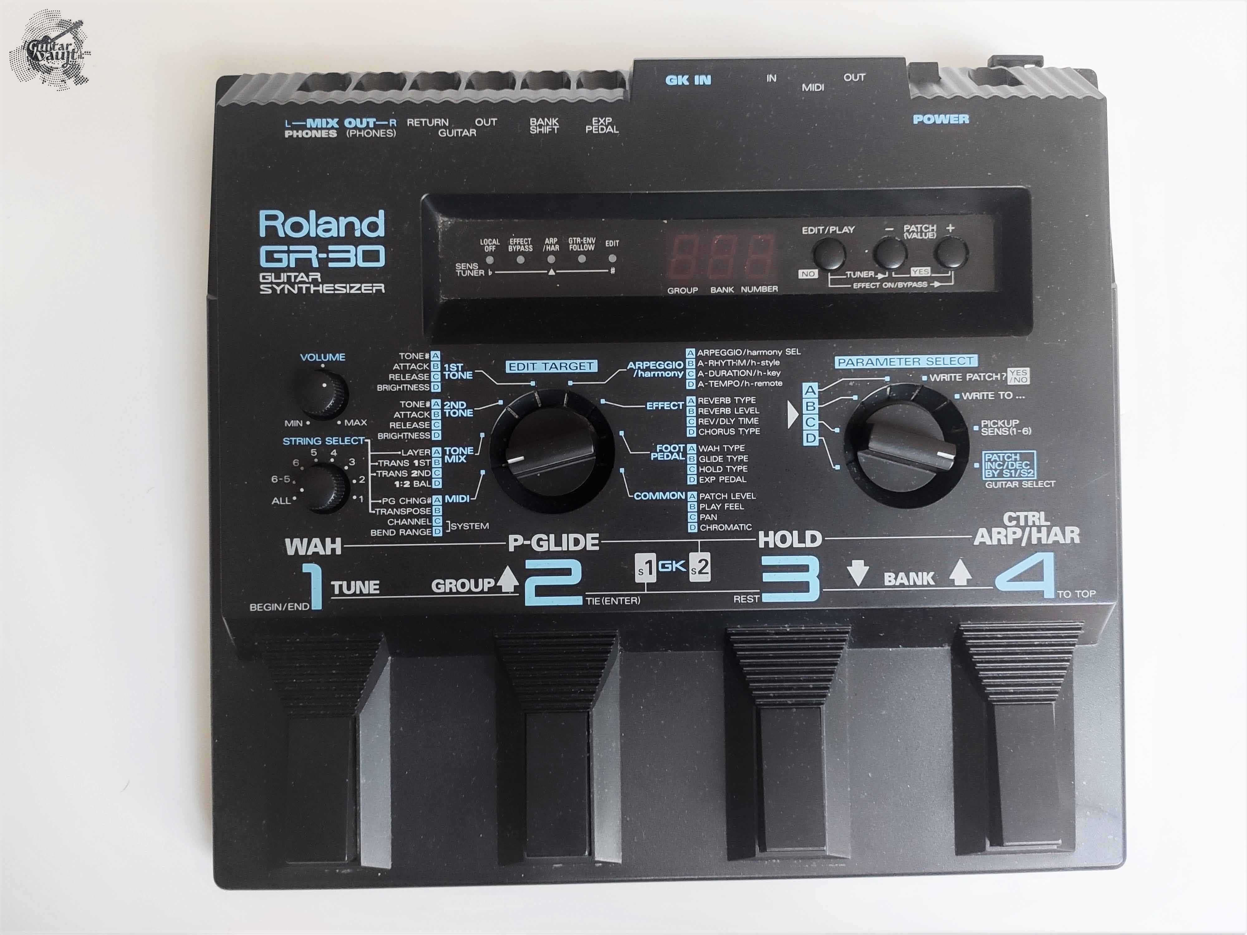 Roland GR30 Guitar Synthesizer миди синтезатор для гітари