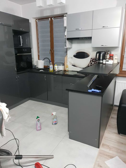 Meble kuchenne wykonane przez stolarza