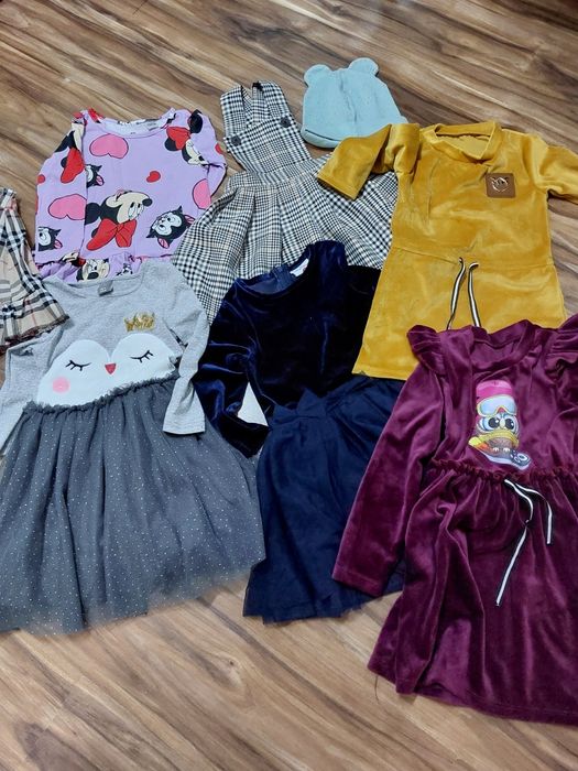 Paka ubranek 98/104 dziewczynki