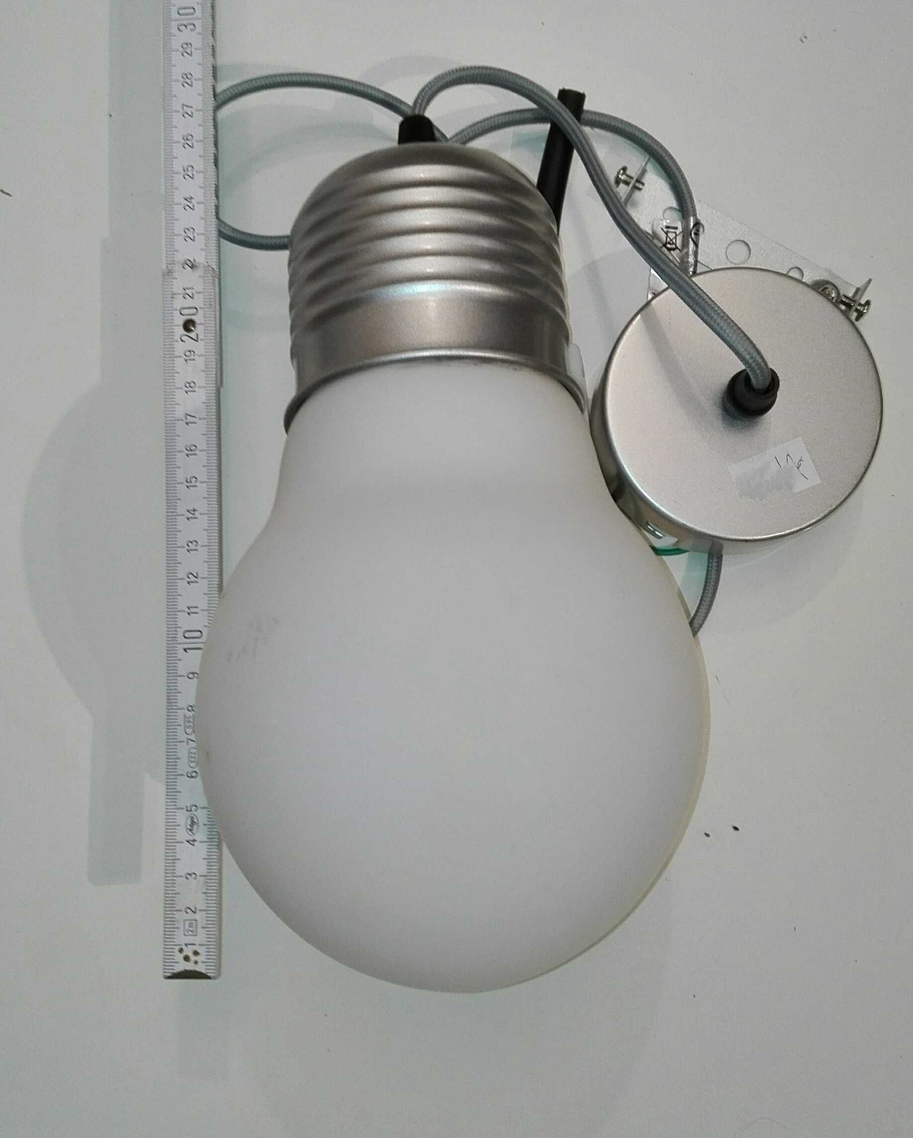 Lampa żarówka duża