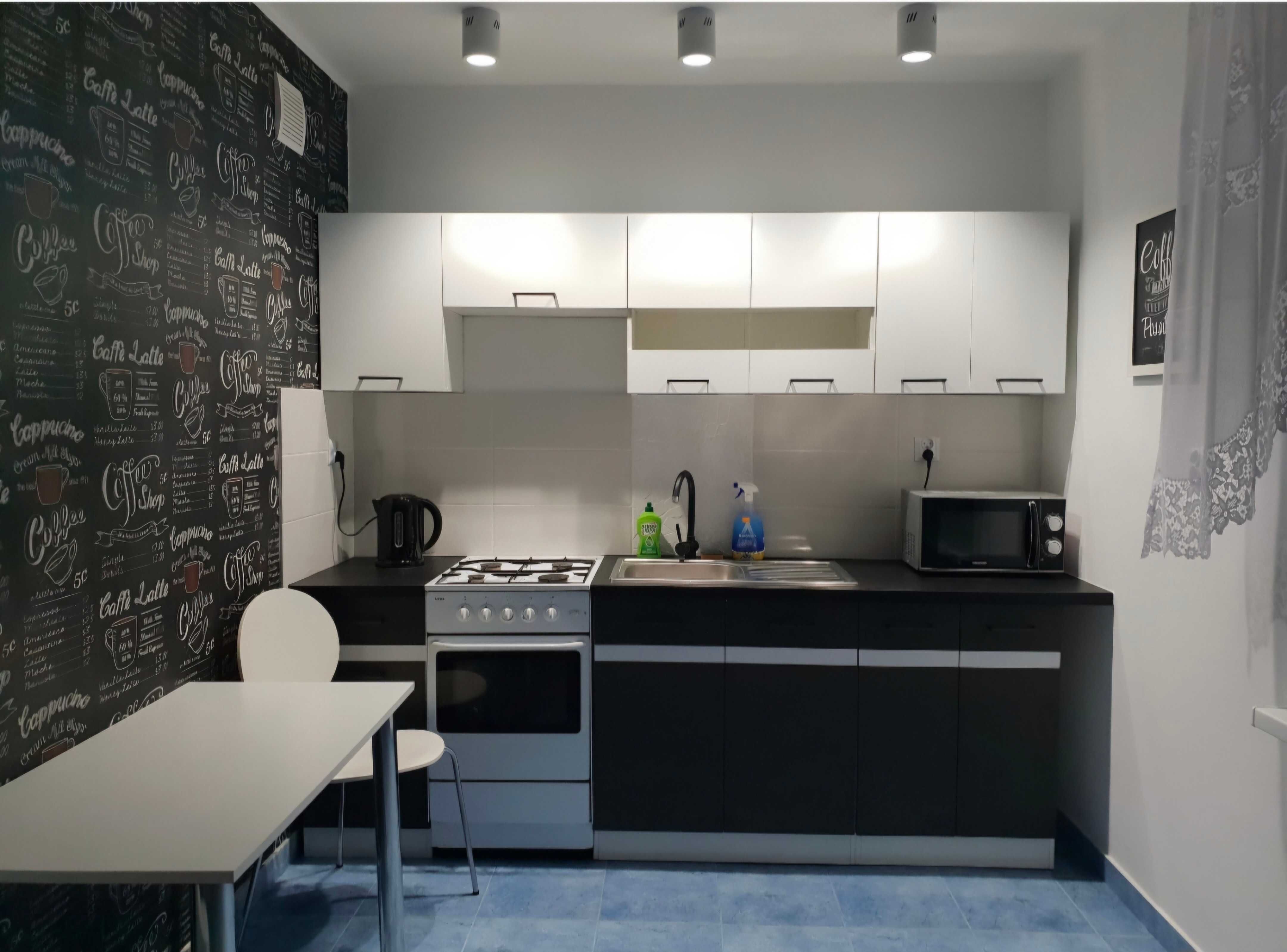 Duża przestronna kawalerka M2 35m plus balkon