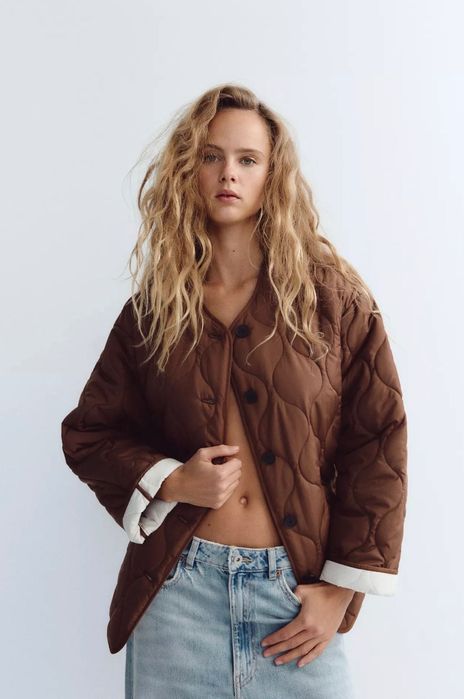 Стьобана куртка Zara бомбер Zara  куртка з коміром Zara