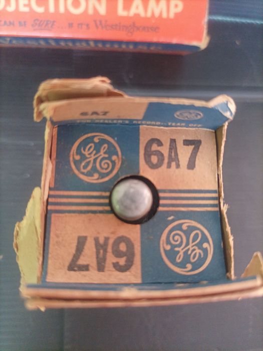 Pack 4 lâmpadas/Válvulas vintage