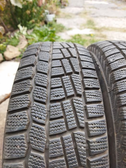 Продам зимнюю резину как новую с дисками на ВАЗ 175/70R13